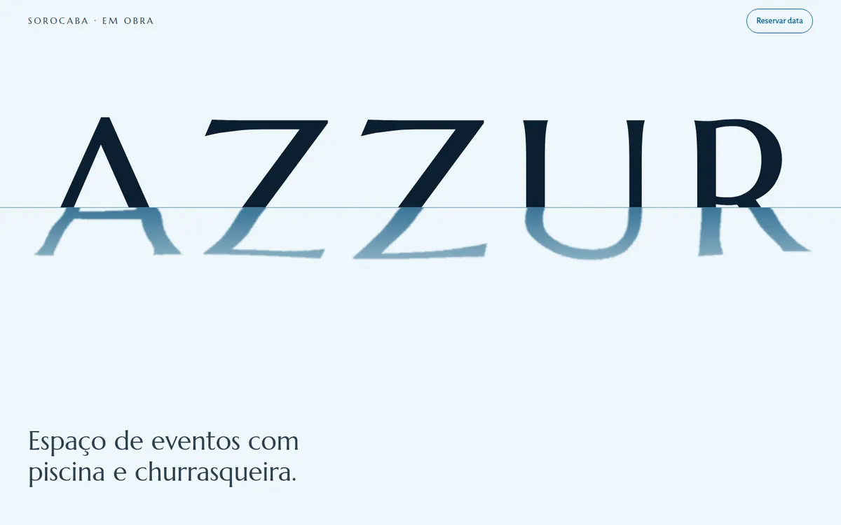 Página inicial do site do Azzur, com a palavra AZZUR cortada por uma linha d'água.